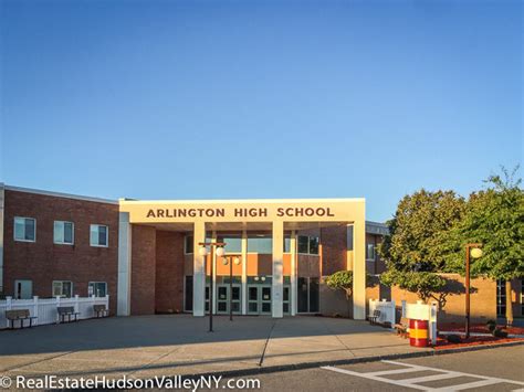 houses for sale in arlington school district